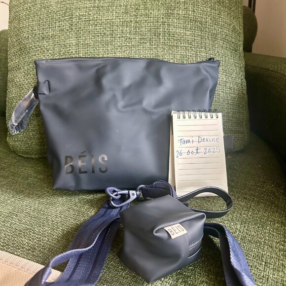 Beis Diaper Backpack in Navy - Picture 5 of 8